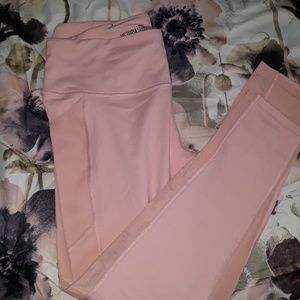 👊🏾 Knockout Tight 💖